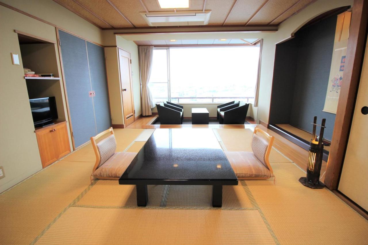 Hotel Hatta Fuefuki Dış mekan fotoğraf